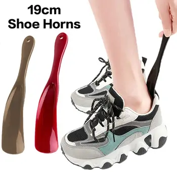2 бр. преносими рога за обувки, професионален пластмасов рог за обувки във формата на лъжичка, клаксон за обувки, устройство за повдигане на обувката