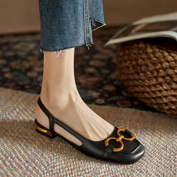 Женски френски сандали Baotou в ретро стил, на нисък ток, лято 2023, Нов стил, велурени сандали с катарама отзад дамски обувки