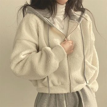 луксозно есенно-зимния топло спортно палто от вълна от овце, с капак и джоб, едно малко кратко плюшевое палта за жени