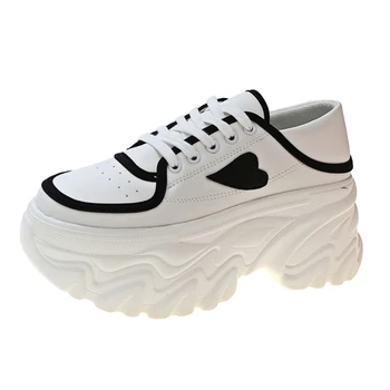 Модни обувки на платформа, марковите дамски маратонки с по-дебела подметка, бяла ежедневни пешеходната обувки, удобни черни дамски дизайнерски обувки