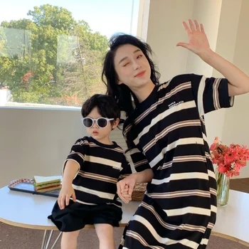 Нови летни еднакви комплекти за семейството, раирана риза и рокля в корейски стил, за майки, бащи и дъщери, дрехи за сина H2345