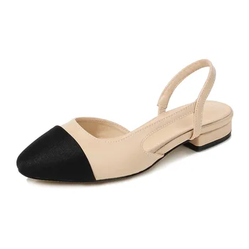 Смесен цвят на буци обувки на един дамски летни лоскутные сандали с плитка страна нарязани участък приплъзване каишка на петата, сандали