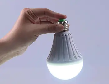 Умни led Крушки E27 Притежателя Лампа за Аварийно Осветление Фенерче Акумулаторни Лампи